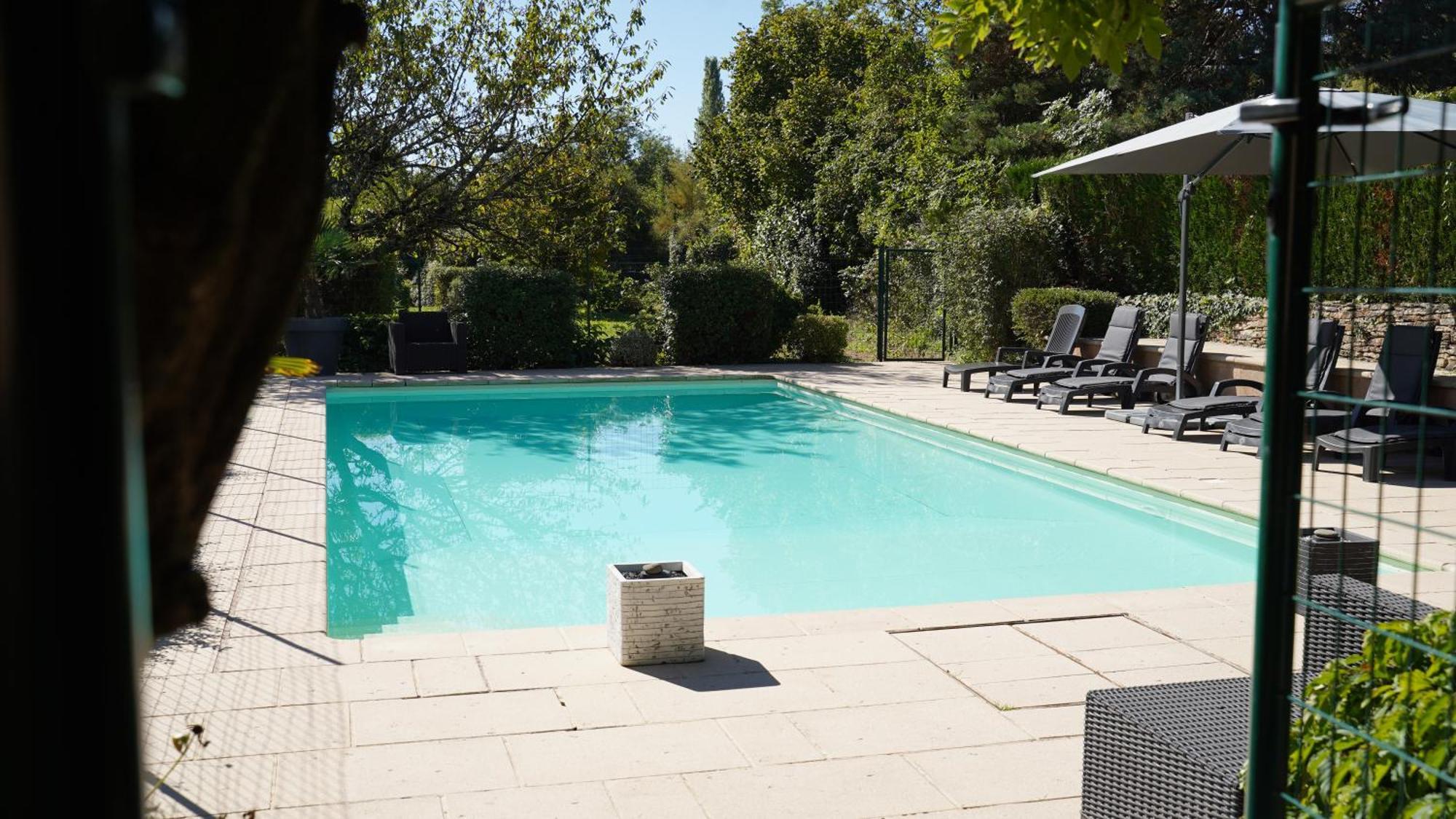 Wisteria - Piscine - By Primo C0Nciergerie Apartment Aze  Exterior photo